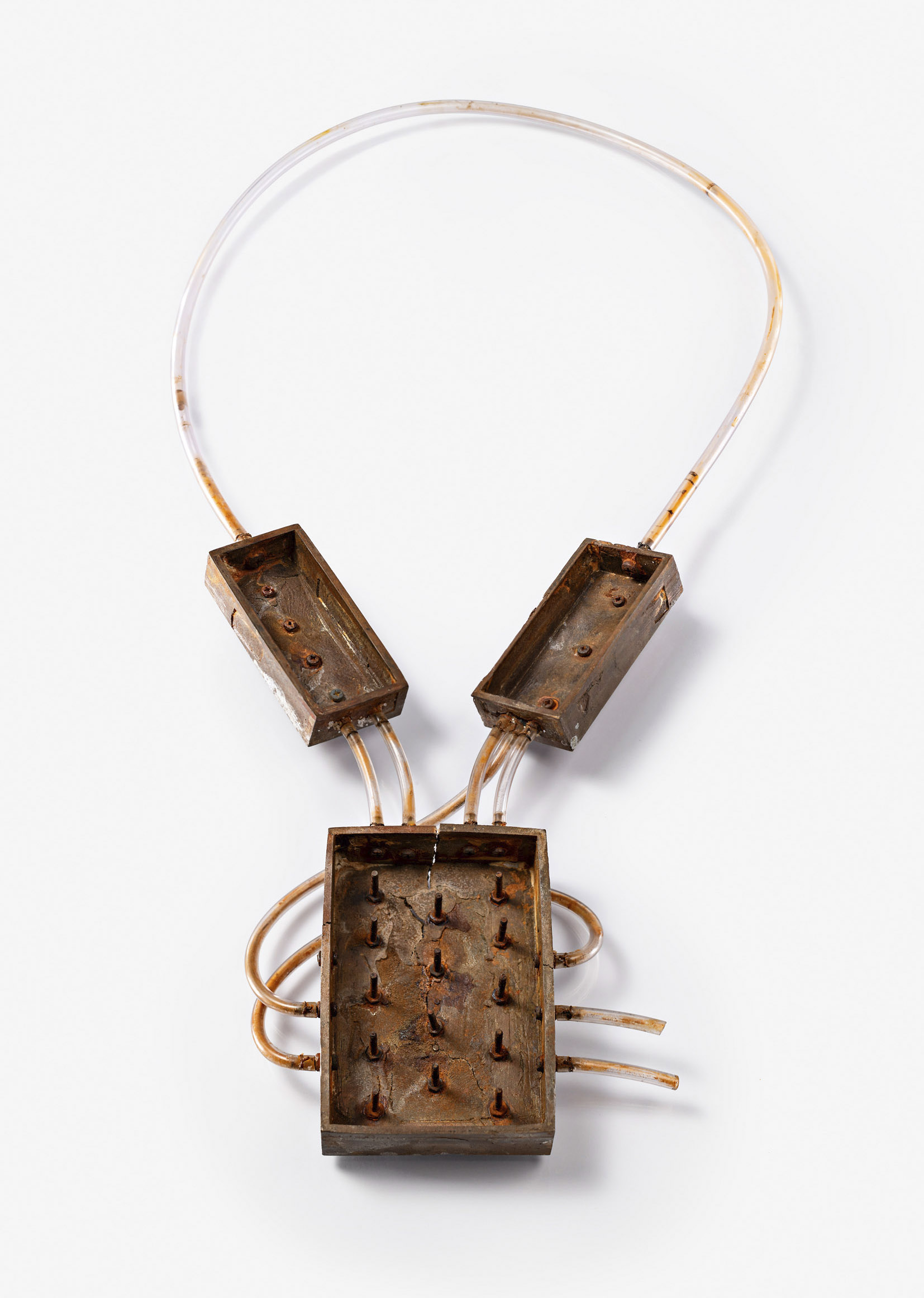 Iris Merkle - contemporary jewelry - necklace TRANSFUSION Iris Merkle - contemporary jewelry - necklace TRANSFUSION