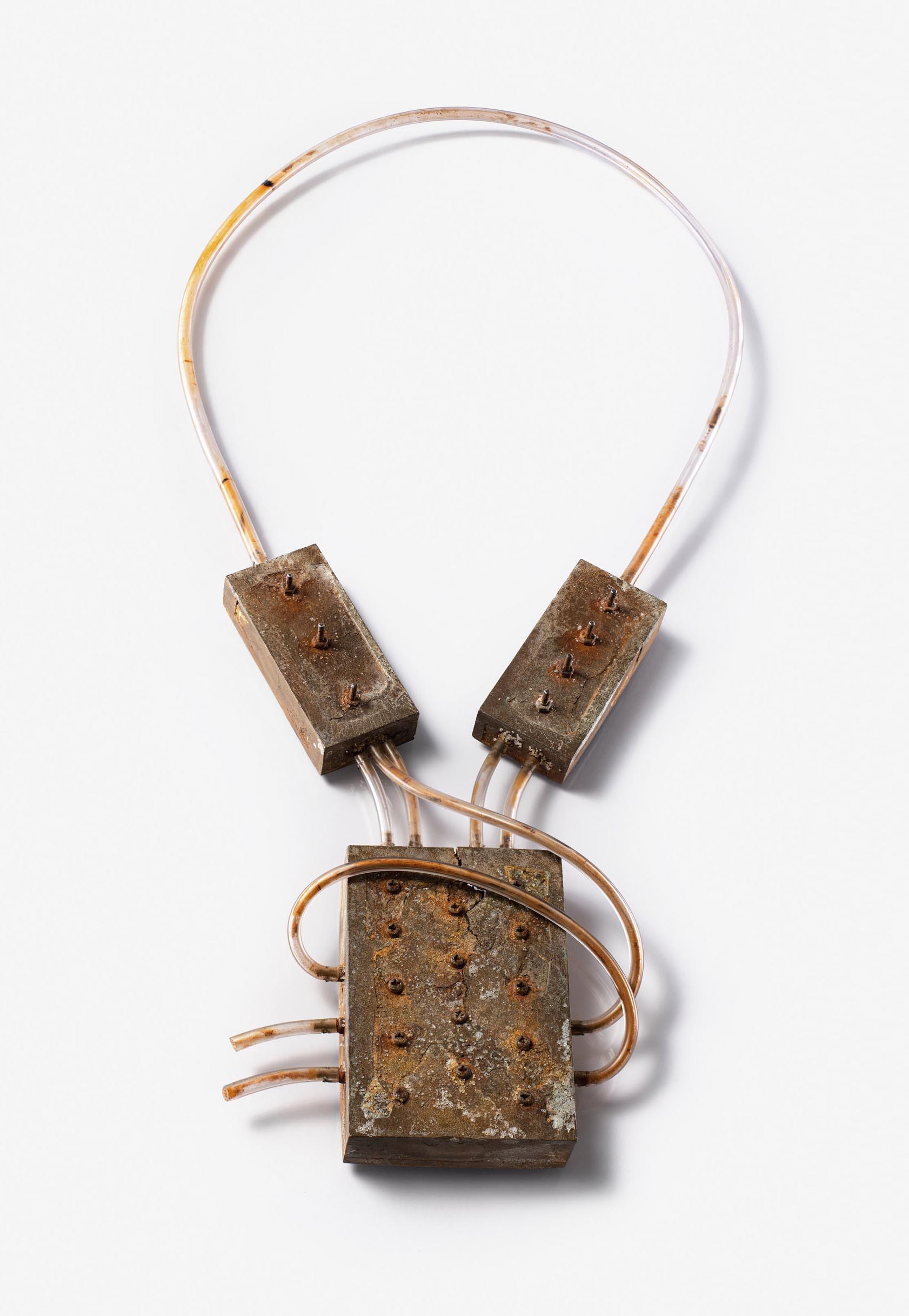 Iris Merkle - contemporary jewelry - necklace TRANSFUSION Iris Merkle - contemporary jewelry - necklace TRANSFUSION